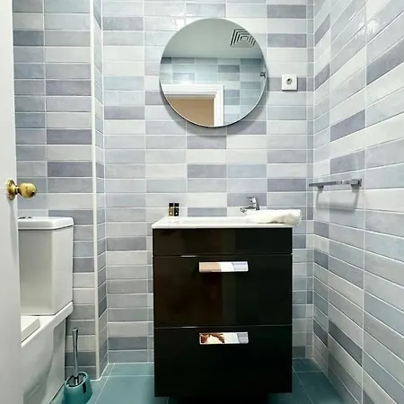 Spacious 3bd With 2bh & Ac * Малага