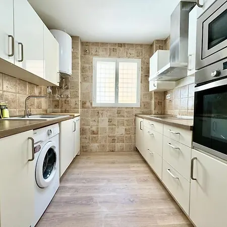 Апартаменты Spacious 3bd With 2bh & Ac Малага