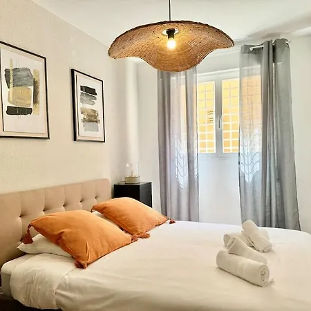 Spacious 3bd With 2bh & Ac Апартаменты Малага