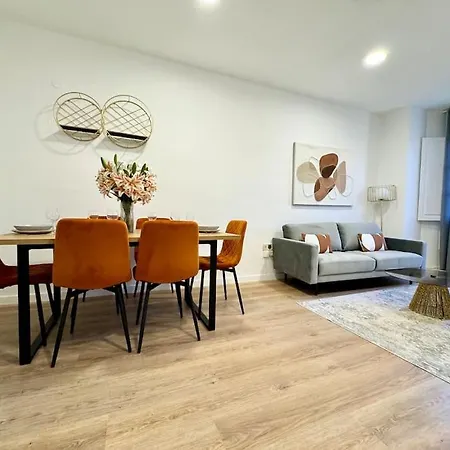 شقة Spacious 3bd With 2bh & Ac مالقة