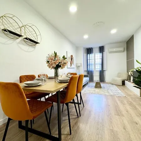 Spacious 3bd With 2bh & Ac شقة